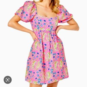 EUC Lilly Pulitzer puff sleeve dress with pockets!